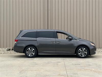 2014 Honda Odyssey Touring   - Photo 7 - Madison, WI 53716