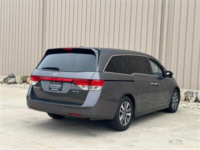 2014 Honda Odyssey Touring   - Photo 11 - Madison, WI 53716