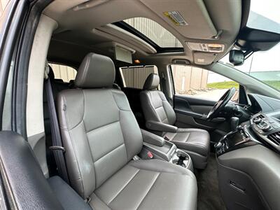 2014 Honda Odyssey Touring   - Photo 22 - Madison, WI 53716