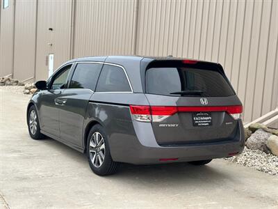 2014 Honda Odyssey Touring   - Photo 8 - Madison, WI 53716