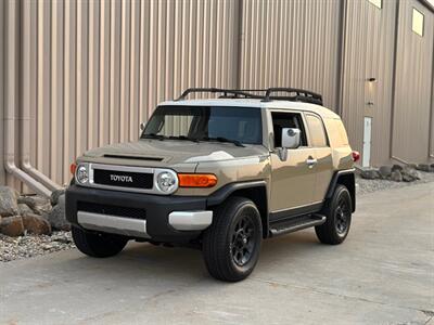 2012 Toyota FJ Cruiser   - Photo 3 - Madison, WI 53716