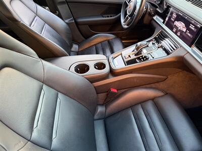2017 Porsche Panamera 4S - Photo 29 - Madison, WI 53716