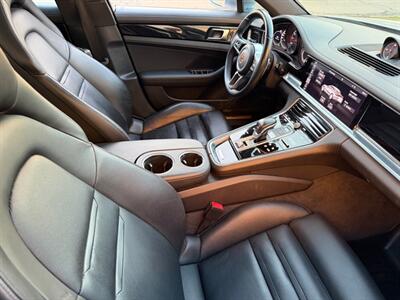 2017 Porsche Panamera 4S - Photo 31 - Madison, WI 53716
