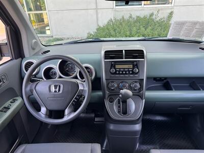 2004 Honda Element EX - Photo 14 - Madison, WI 53716
