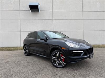 2014 Porsche Cayenne Turbo S   - Photo 8 - Madison, WI 53716