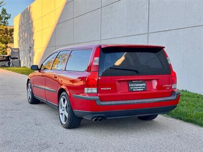 2004 Volvo V70 R   - Photo 9 - Madison, WI 53716