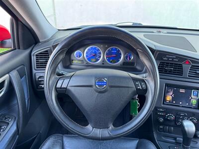 2004 Volvo V70 R   - Photo 16 - Madison, WI 53716