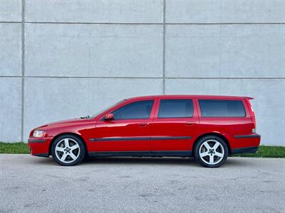 2004 Volvo V70 R   - Photo 7 - Madison, WI 53716