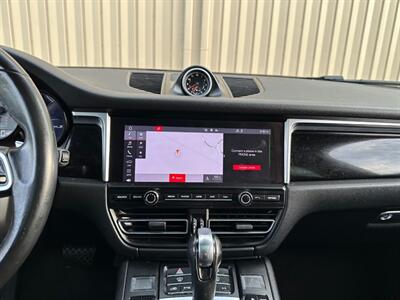 2021 Porsche Macan S   - Photo 27 - Madison, WI 53716