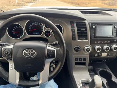 2015 Toyota Sequoia Limited   - Photo 20 - Madison, WI 53716