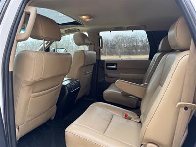2015 Toyota Sequoia Limited   - Photo 17 - Madison, WI 53716
