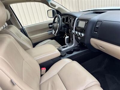 2015 Toyota Sequoia Limited   - Photo 13 - Madison, WI 53716