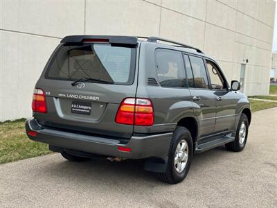 2002 Toyota Land Cruiser - Photo 13 - Madison, WI 53716