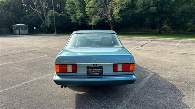 1991 Mercedes-Benz 300 SE   - Photo 8 - Madison, WI 53716