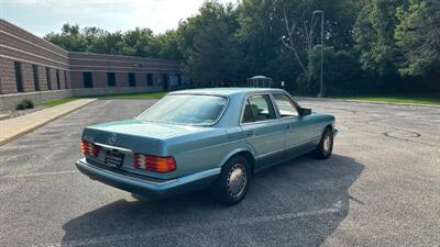 1991 Mercedes-Benz 300 SE   - Photo 6 - Madison, WI 53716