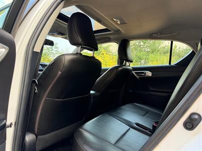 2011 Lexus CT 200h - Photo 18 - Madison, WI 53716