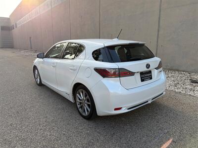 2011 Lexus CT 200h - Photo 6 - Madison, WI 53716