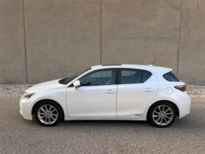 2011 Lexus CT 200h - Photo 5 - Madison, WI 53716