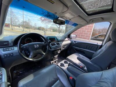 2007 Honda Odyssey Touring - Photo 11 - Madison, WI 53716