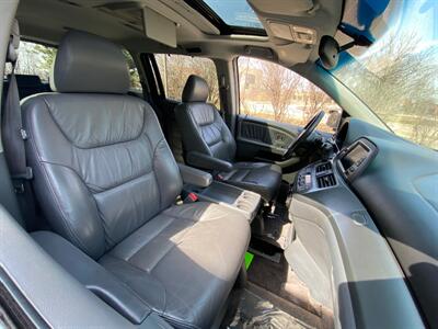 2007 Honda Odyssey Touring - Photo 14 - Madison, WI 53716