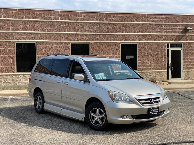 2007 Honda Odyssey Touring   - Photo 1 - Madison, WI 53716