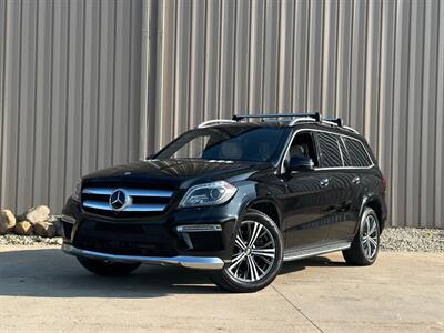 2016 Mercedes-Benz GL 550 4MATIC   - Photo 1 - Madison, WI 53716