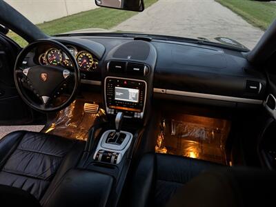 2006 Porsche Cayenne Turbo   - Photo 23 - Madison, WI 53716