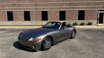 2003 BMW Z4 3.0i - Photo 4 - Madison, WI 53716
