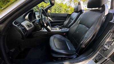 2003 BMW Z4 3.0i - Photo 19 - Madison, WI 53716