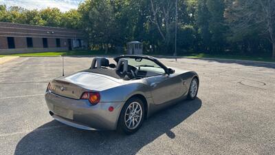 2003 BMW Z4 3.0i - Photo 7 - Madison, WI 53716