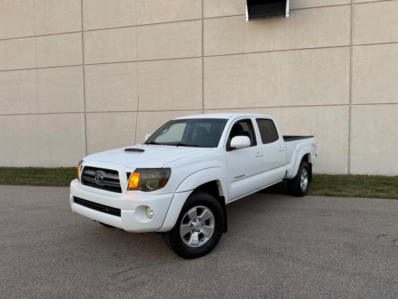 Super White 2010 Toyota Tacoma Pickup Truck Four-Wheel Drive Automatic