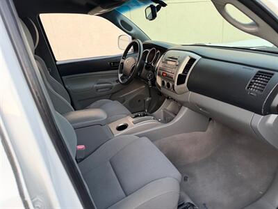 2010 Toyota Tacoma V6 - Photo 15 - Madison, WI 53716