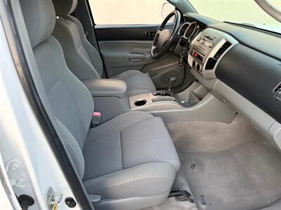 2010 Toyota Tacoma V6 - Photo 14 - Madison, WI 53716