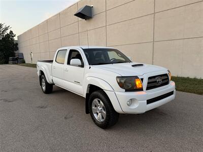 2010 Toyota Tacoma V6 - Photo 12 - Madison, WI 53716