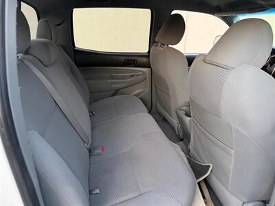 2010 Toyota Tacoma V6 - Photo 13 - Madison, WI 53716