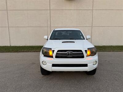 2010 Toyota Tacoma V6 - Photo 8 - Madison, WI 53716