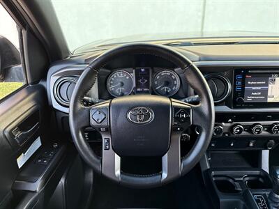 2016 Toyota Tacoma TRD Off-Road   - Photo 9 - Madison, WI 53716