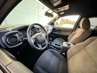 2016 Toyota Tacoma TRD Off-Road   - Photo 10 - Madison, WI 53716