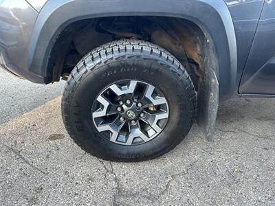 2016 Toyota Tacoma TRD Off-Road   - Photo 31 - Madison, WI 53716