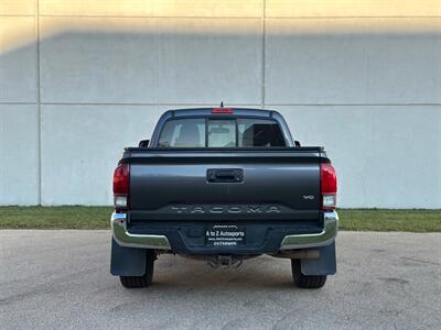 2016 Toyota Tacoma TRD Off-Road   - Photo 7 - Madison, WI 53716