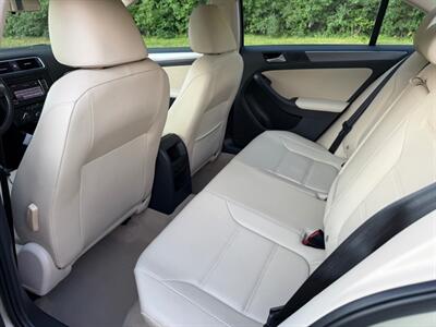 2014 Volkswagen Jetta TDI Value Edition - Photo 12 - Madison, WI 53716