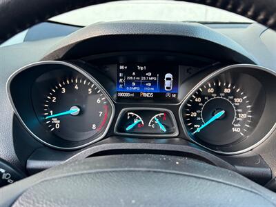 2017 Ford Escape Titanium   - Photo 27 - Madison, WI 53716