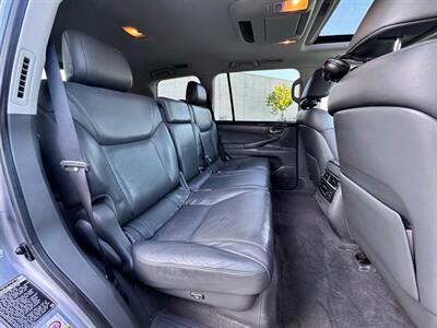 2010 Lexus LX 570 - Photo 26 - Madison, WI 53716