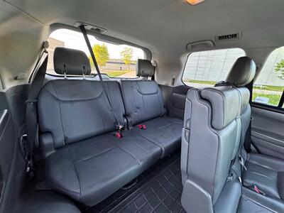 2010 Lexus LX 570 - Photo 28 - Madison, WI 53716