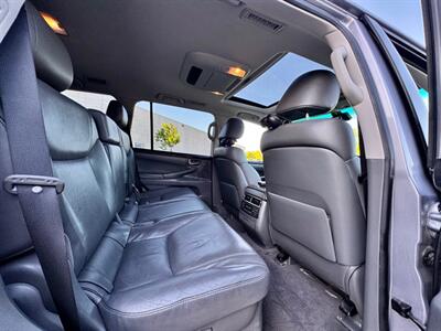 2010 Lexus LX 570 - Photo 24 - Madison, WI 53716