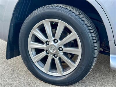 2010 Lexus LX 570 - Photo 40 - Madison, WI 53716