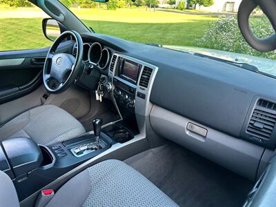 2007 Toyota 4Runner SR5 SR5 4dr SUV   - Photo 17 - Madison, WI 53716