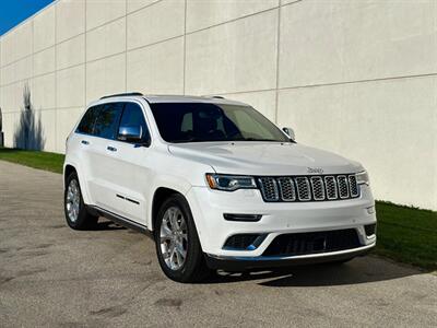 2019 Jeep Grand Cherokee Summit   - Photo 4 - Madison, WI 53716
