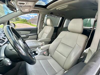 2015 Honda Odyssey Touring  Handicap Mobility BraunAbility - Photo 24 - Madison, WI 53716