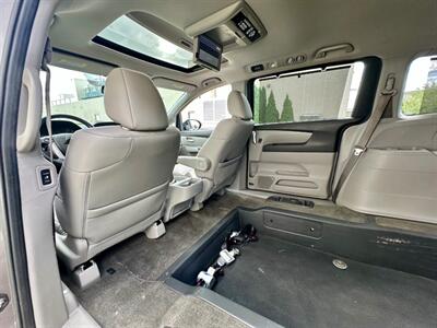 2015 Honda Odyssey Touring  Handicap Mobility BraunAbility - Photo 26 - Madison, WI 53716